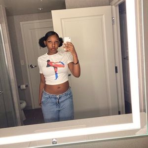 Meet your Posher, Carly